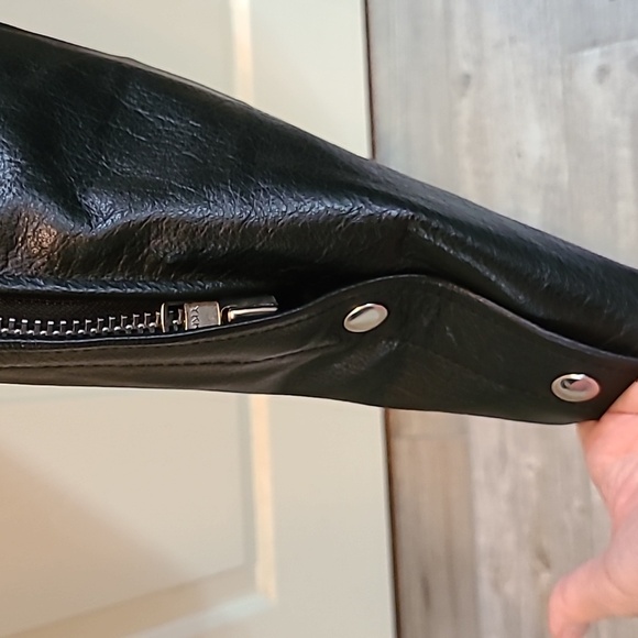 XELEMENT Motorcyle Leather Chaps - Picture 5 of 11